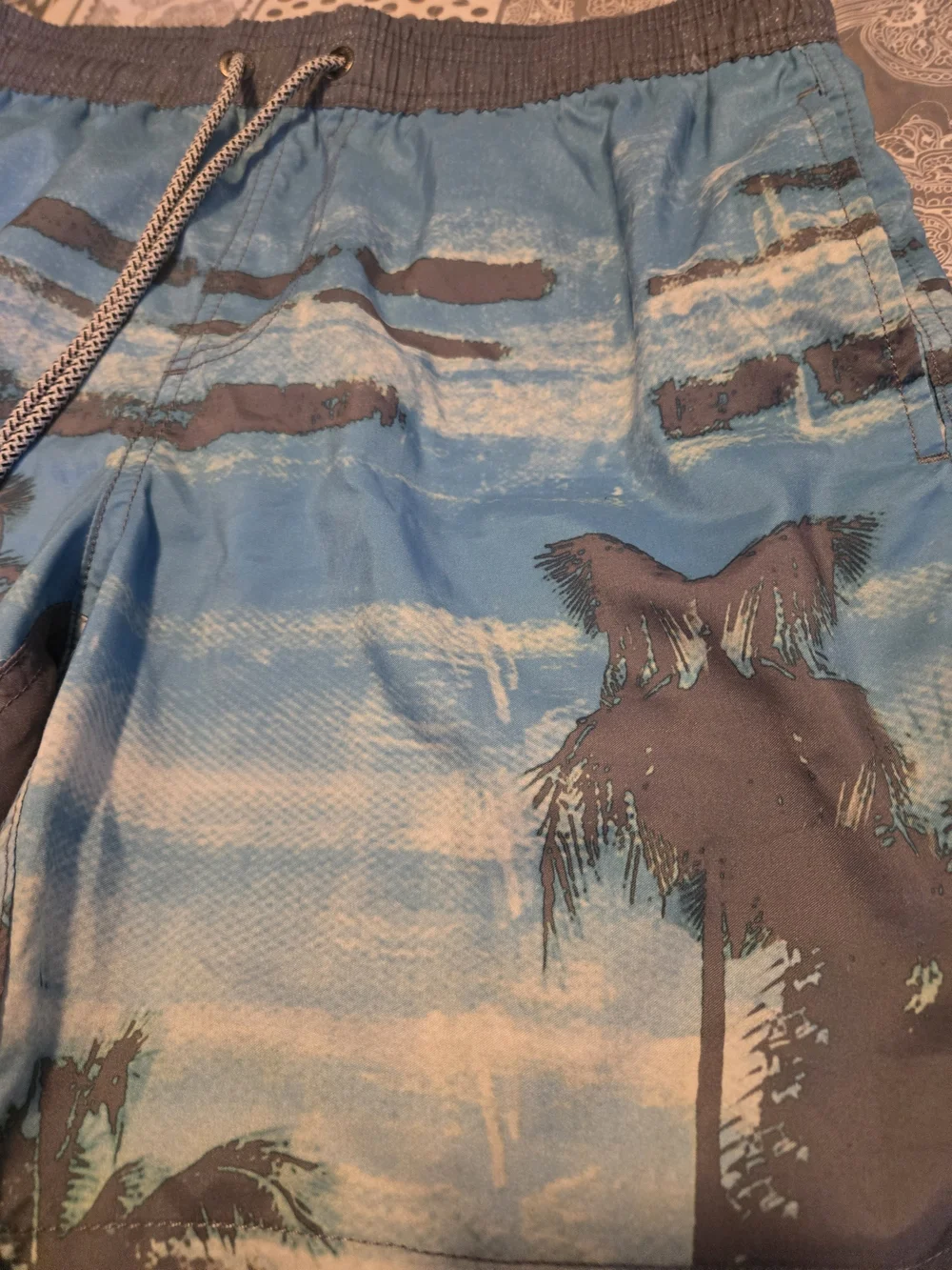 Men's Anchor Print Navy and Blue Palm Tree Board Swim Shorts - Size Medium